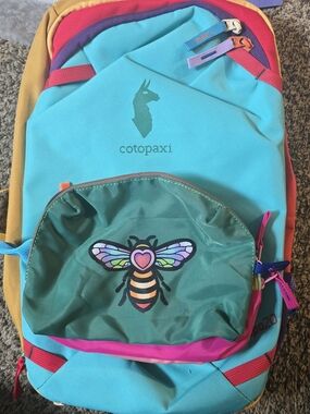 Cotopaxi Allpa 20 Cada Dia With Billbo Baggies 3 Zip Toiletries Queen Bee Bag